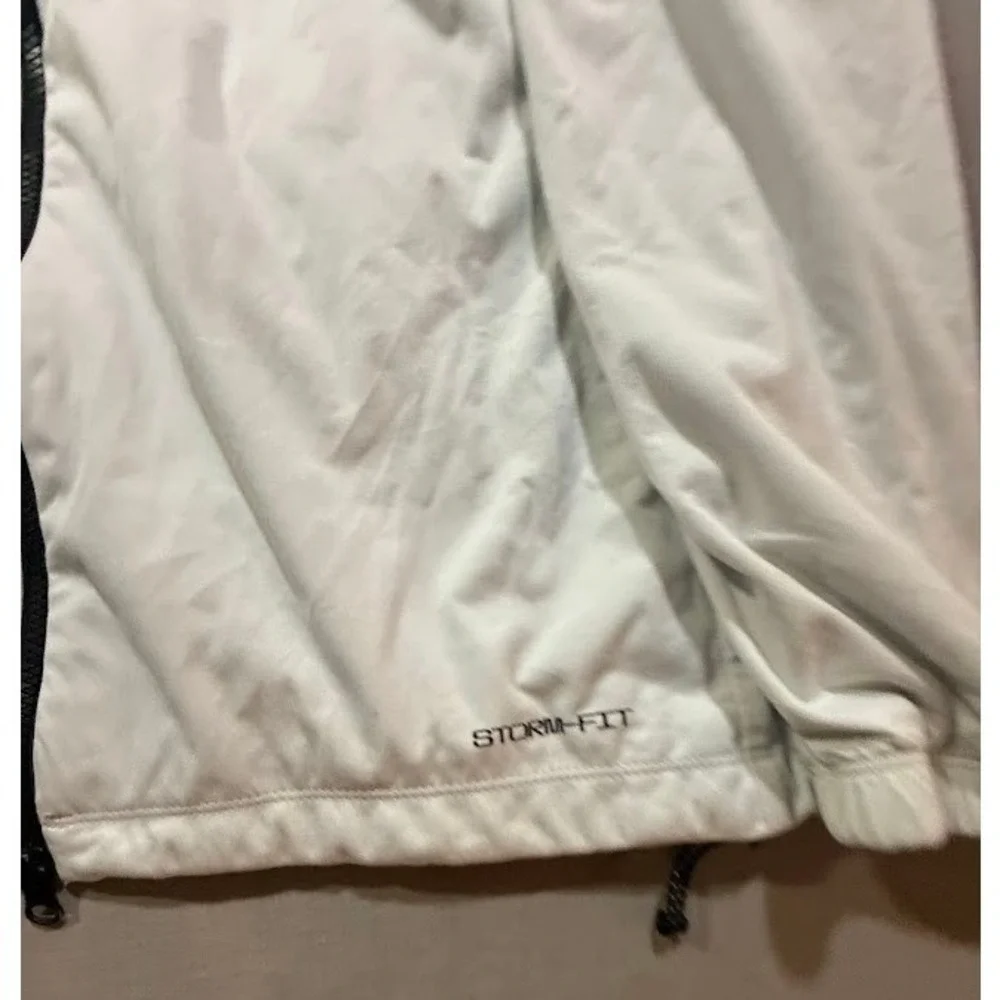 Nike StormFIT Mens XL‎ White Lightweight Full Zip Jacket Windbreaker Athletic